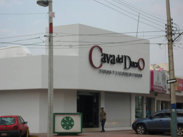VINOS Y LICORES COVI vinos y licores covi: