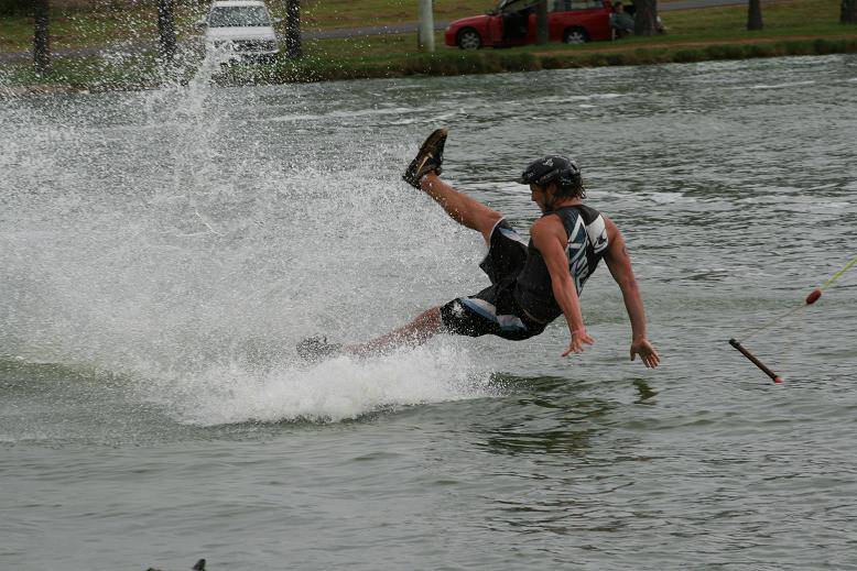 Wakeskating.com :: View topic - Best and funniest wipe out p