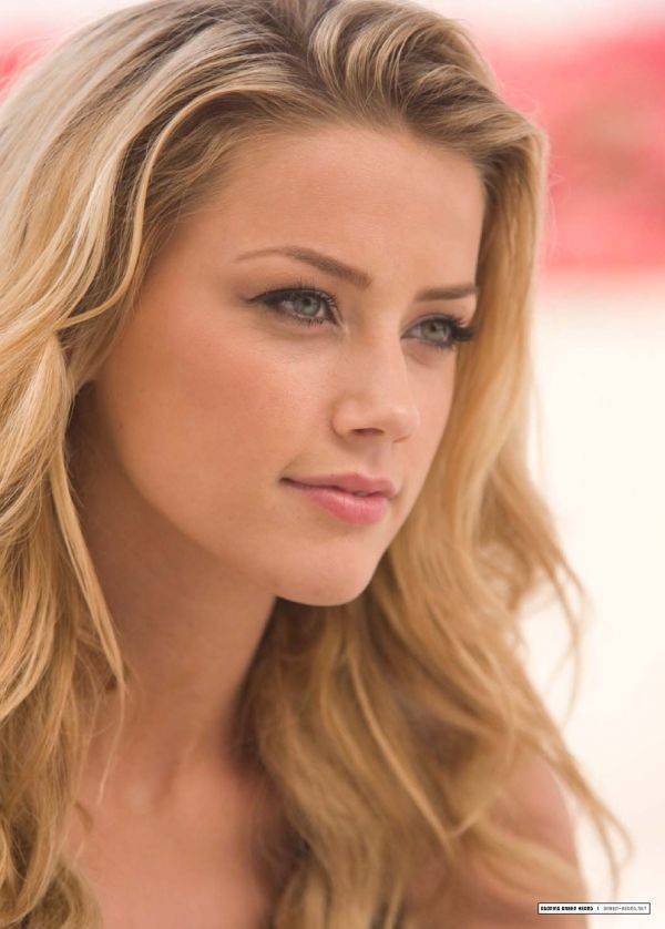 Dziewczyna dnia: Amber Heard 2