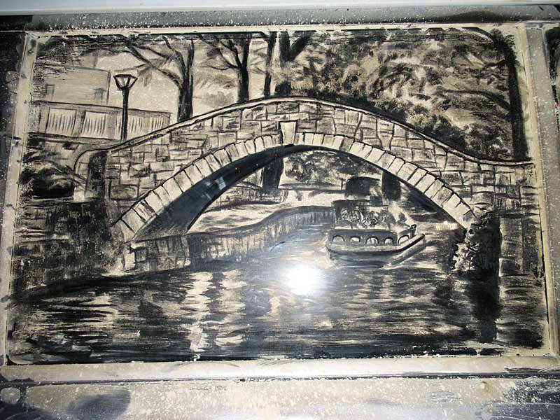 800x600 Obrazy na brudnych samochodach 35