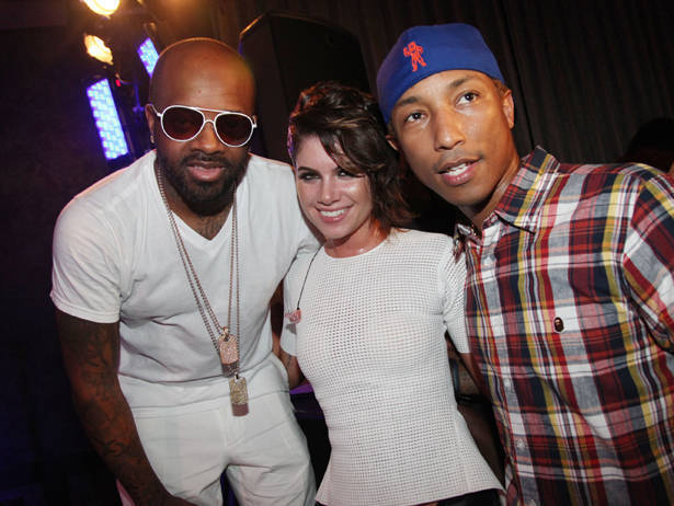 Leah LaBelle Turns Up The Heat For Pharrell, Jermaine Dupri And LA Reid At Sweltering Showcase (Concert Review)