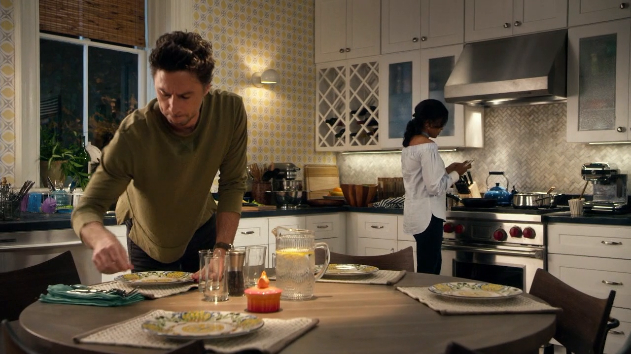 Alex Inc S01E03 720p HDTV x264-AVS Alex Inc S01E03 720p HDTV x264-AVS
