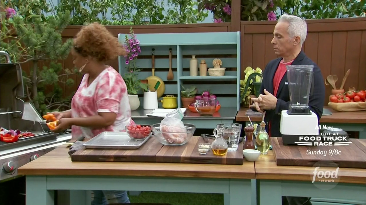 The Kitchen S21E10 Summer Staycation 720p HDTV x264-W4F The Kitchen S21E10 Summer Staycation 720p HDTV x264-W4F