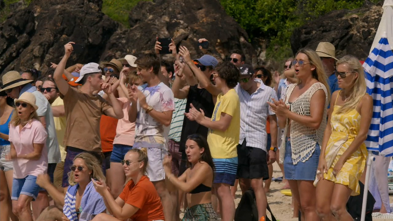 Reef Break S01E08 720p HDTV x264-KILLERS Reef Break S01E08 720p HDTV x264-KILLERS