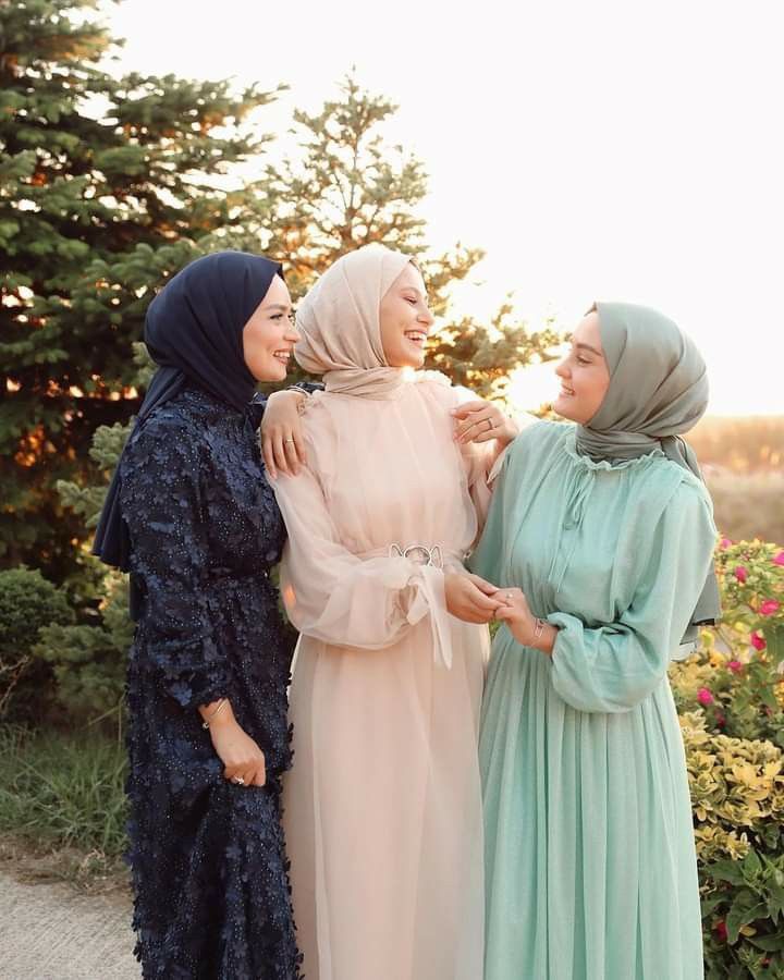 Aslam kee ghrr kee randiya-read indian adultery sex